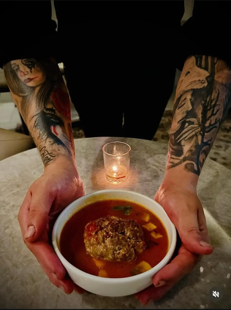 bar sanctum meals